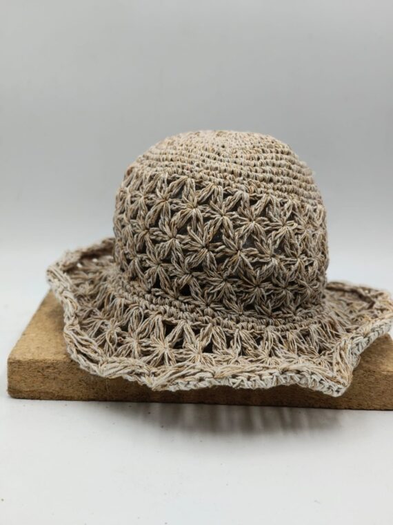 CAPPELLO CANAPA LEO LINE  NEPAL -  CROCHET